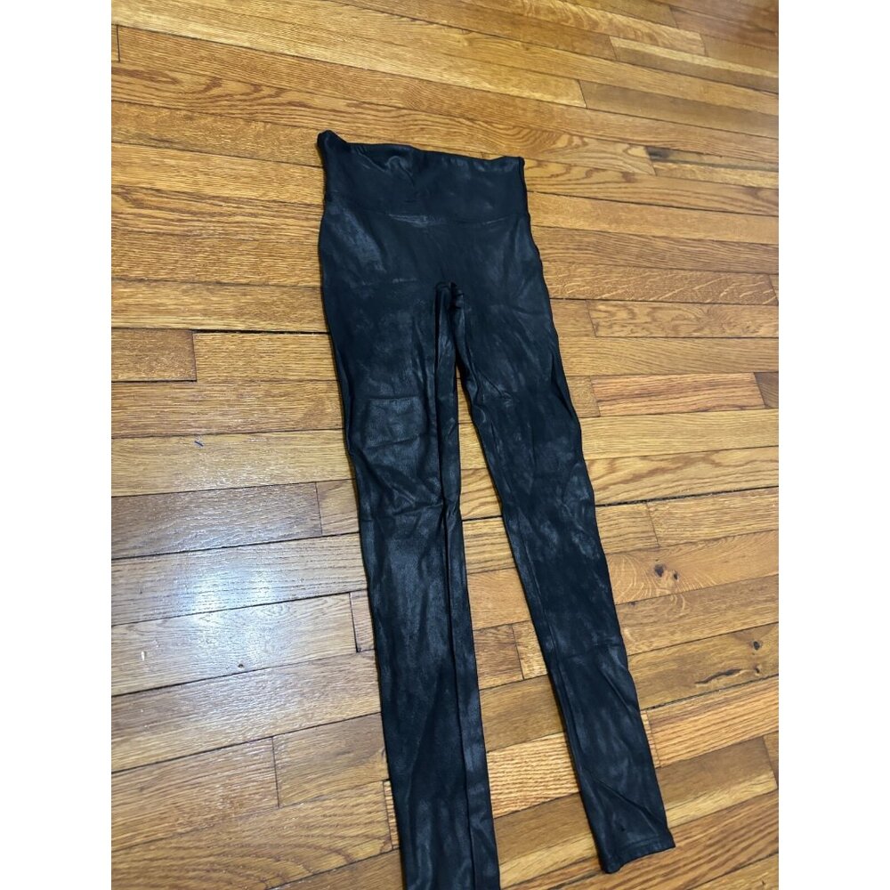 Spanx Leggings Women's Size Small Petite PS Black Mid Rise Stretch Compression - Picture 2 of 6